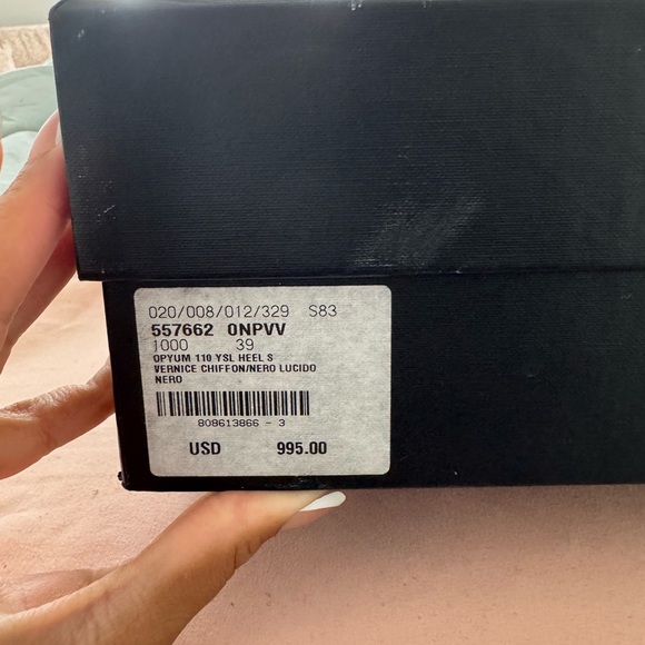 Saint Laurent Black Stiletto Heels with Minimalist Design Opyum - Picture 11 of 12